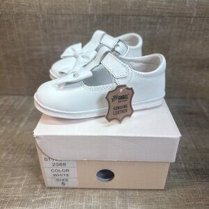 UNWORN Angel L’Amour White Genuine Leather Mary Jane Shoes Toddler Girls 5 Bow